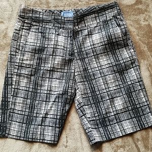 Simply Vera Wang Checker Bermuda Shorts Size 6